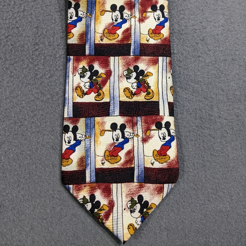 Disney Mickey Mouse golf neck tie‎ 100% polyester